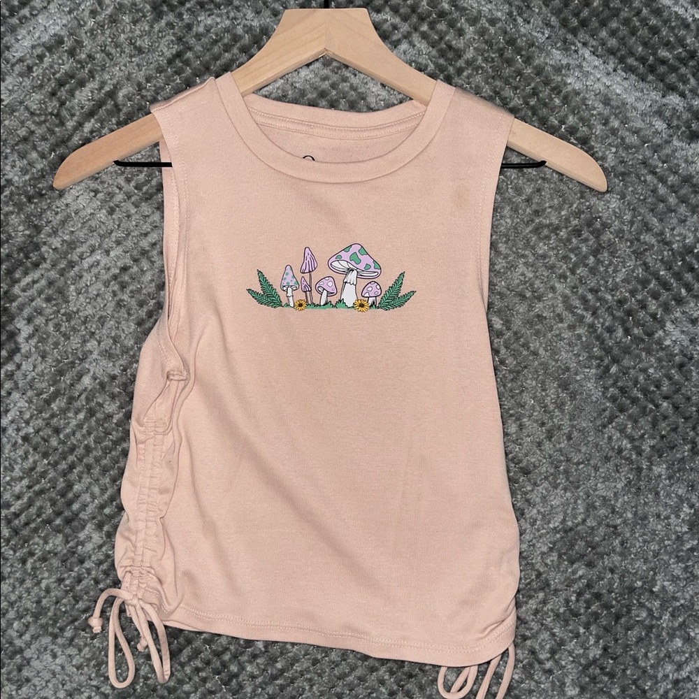 Cute cropped tank